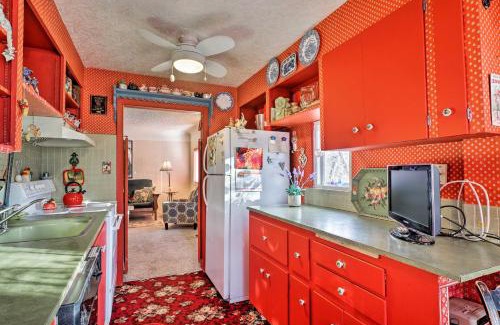 Manitou Springs Casa | Colorful Bungalow By Pikes PeakandGarden of the Gods