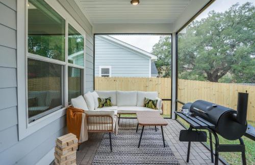 Tallahassee Casa | Colorful Cozy 3BD Near Football Parks Lake and Airport