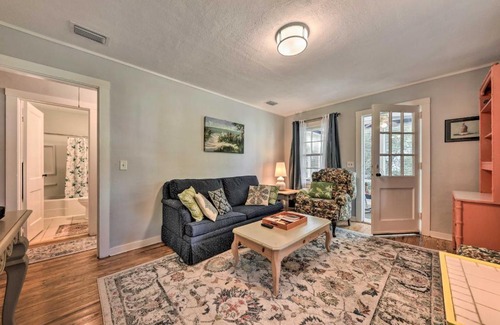 St. Marys Casa | Colorful St Marys Home Walk to Waterfront!