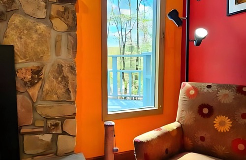 East Stroudsburg Chalet De Esquí | ColorSplash Lodge: Camelbeach just mins away!