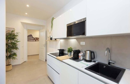 Celio Condominio | Trilocale (B) · Colosseum Holidays - San Giovanni in Laterano