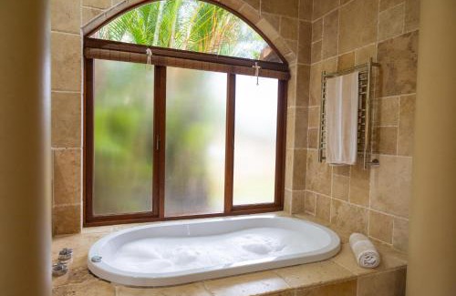 Sheffield Beach Apartamento | Colwyn Drive Luxury and Spa Guest House by First Private Stays