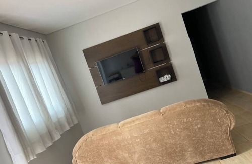 Monte Castelo Casa | Comfortable 2 bedroom house for 5 guests