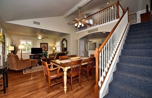 New Braunfels Cabaña | Comal River Cottages 403-A