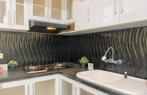 Rawasari Apartamento | Combined 1Br With Extra Room Apartment At Green Pramuka City
