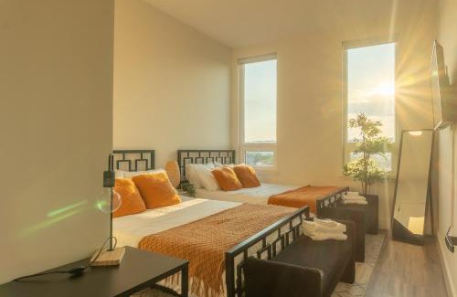 East Orange Apartamento | Combo Apt, Near Airport & Train 8min, FREE Parking!