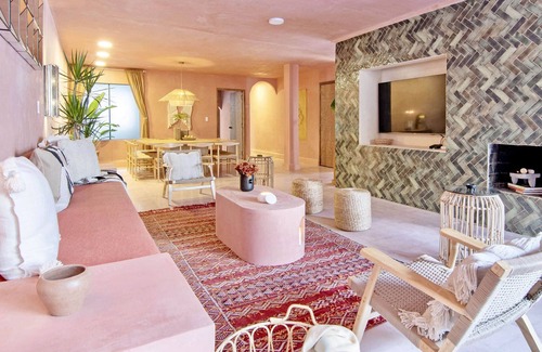 Polanco Villa | COMBO!DesignPolancoDuplex|22 guests|10BR|7.5Bath