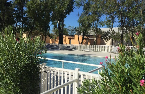 St.-Remy-de-Provence Casa | Come and enjoy the Bastidon PATIO