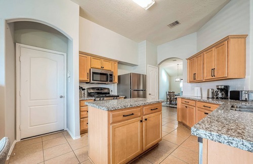 Barker Casa | Come and stay in this charming house!