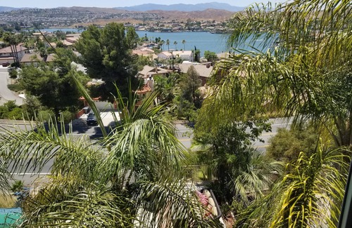 Canyon Lake Casa | ¡Ven! Disfruta de "A Bit-o-Paradise" en Vacation Drive. Atrapa nuestras puestas de sol diarias.