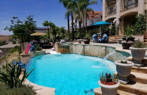 Canyon Lake Casa | ¡Ven! Disfruta de "A Bit-o-Paradise" en Vacation Drive. Atrapa nuestras puestas de sol diarias.