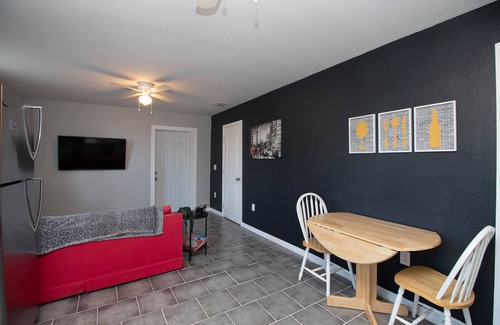 St. Petersburg - Clearwater Casa | Come enjoy this unique Mother In-Law Suite