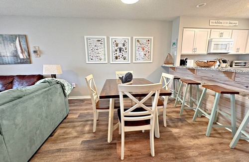 Orange Beach Condominio | ¡NUEVO EN EL MERCADO! Disfrute de grandes ahorros de verano en esta hermosa unidad amigable barco!