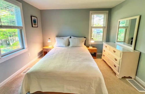Centerville Casa | Come Relax at the Pine Ridge Retreat