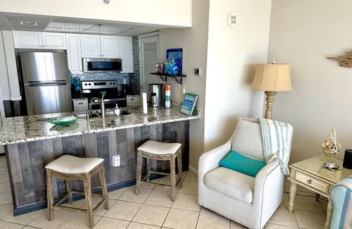 Long Beach Condominio | Venga y alójese en DRIFT AWAY- Condominio frente al golfo de 1 dormitorio con sillas de playa gratuitas