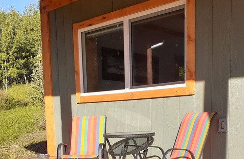 Division No. 3 Cabina | Come stay in a new 6 guest Cabin, Wildwood near Waterton, Crowsnest Pass, Castle