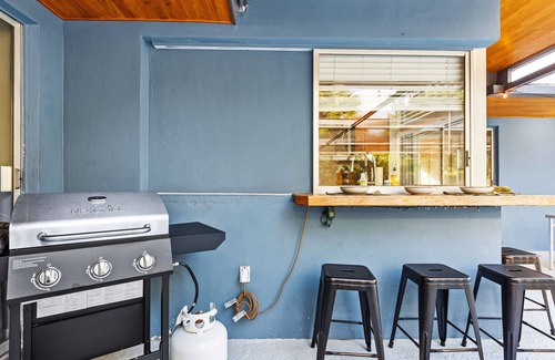 Fort Lauderdale Casa | Come to the Kayak club featuring indoor pool