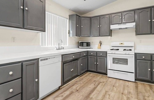Hesperia Casa | Come Unwind in the High Desert!