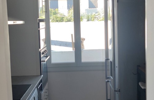 Saintes-Maries-de-la-Mer Apartamento | Comfortable apartment with courtyard close to the center and beach.