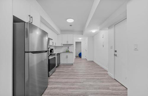 Southwest Edmonton Apartamento | Comfort 1-Bedroom Suite
