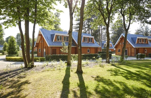 Zutendaal Casa | Comfort 12-person bungalow in the holiday park Landal Mooi Zutendaal