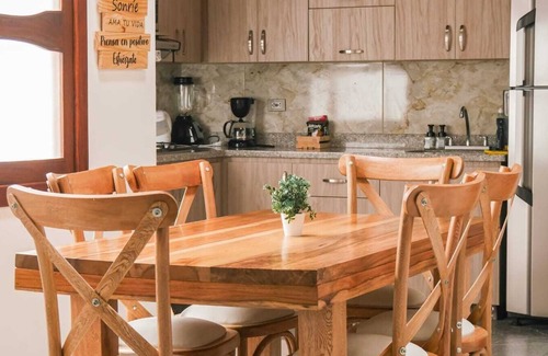 Jardin Apartamento | Confort a 4 cuadras del parque de jardín.