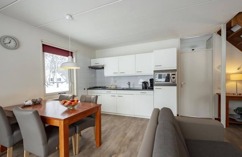 Enter Casa | Comfort 4-person bungalow in the holiday park Landal Landgoed De Elsgraven