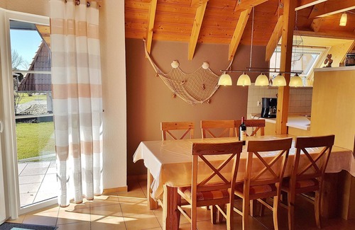 Wremen Casa | Vacaciones amorosamente u. Ideal para familias, justo en el dique del Mar del Norte