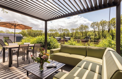 Sellingen Casa | Comfort 8-person bungalow in the holiday park Landal Landgoed Bourtange