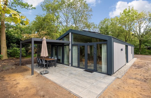 Sellingen Casa | Comfort 8-person bungalow in the holiday park Landal Landgoed Bourtange