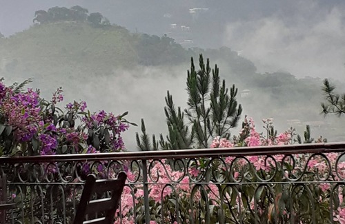 Araras Casa | Comodidad y belleza en la región montañosa de Río de Janeiro.