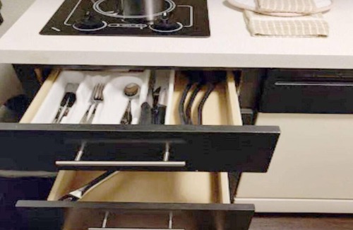 Somerset Casa | Comfort and Convenience! Accessible unit w/ Kitchen. Near Billy Bob's Texas