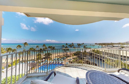 Waialae Iki Casa | Comfort and Elegance--2 Suites at the Kahana Resort
