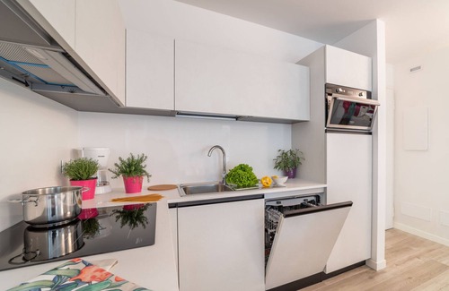 Lignano Sabbiadoro Apartamento | Comodidad y espacio combinados en un apartamento con estilo