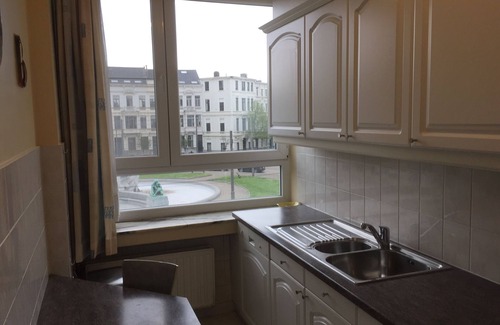South Antwerp Apartamento | Comfort and view in center Antwerp South, elevator, private parking possible