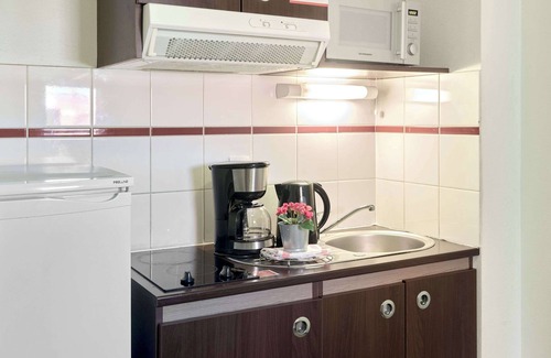 Saint-Cyr-l'Ecole Apartamento | Comfort Aparthotel Versailles Saint Cyr l'Ecole