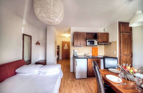Lourdes Apartamento | Comfort Aparthotel Lourdes L'Acacia