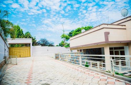 Bujumbura Apartamento | Comfort away from home 1