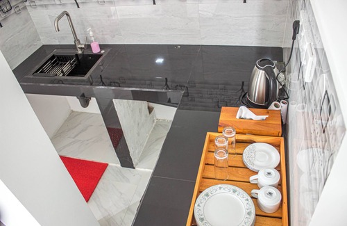 Andiambalama Apartamento | Comfort Close to Colombo Airport”