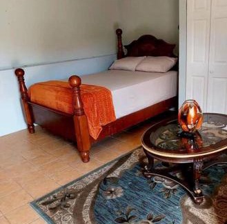 Mandeville Apartamento | Comfort Cottage at the Grove
