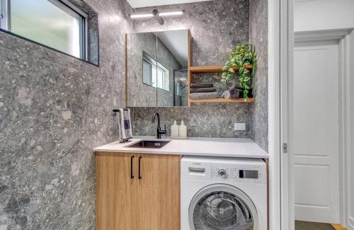 Taringa Apartamento | Comfort Cove - quiet luxury with full kitchen