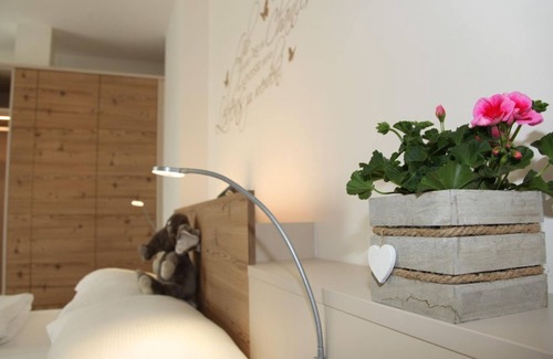 Feldbach Cama Y Desayuno | Comfort double room, bath, WC, as good as new - Pension Raabtal
