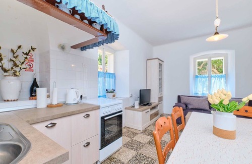 Veli Losinj Apartamento | Comfort for 4 - Private Parking