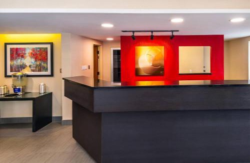 New Glasgow Hotel | Comfort Inn