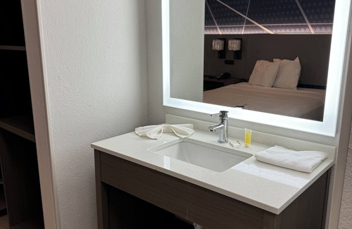 Harvey Apartamento | Comfort Inn Chicago Southland I-80 & I-294 Near Casino