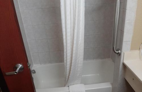 Burnet Hotel | Comfort Inn & Suites Burnet