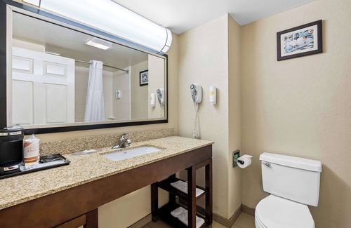 Panama City Hotel | Comfort Inn & Suites