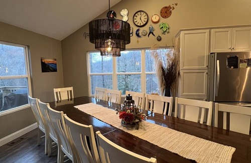 Lakeside Estates Casa | ¡Reserve ahora para 2020! 6 hab / 6 baño NorrisLake TN / DOCK PRIVADO Todas las campanas y silbato