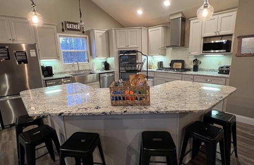 Lakeside Estates Casa | ¡Reserve ahora para 2020! 6 hab / 6 baño NorrisLake TN / DOCK PRIVADO Todas las campanas y silbato