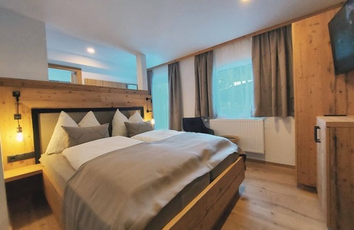 Dorfgastein Cama Y Desayuno | Comfort multi-bed room, bath, WC, 1 bedroom - Walcher, Gasthof